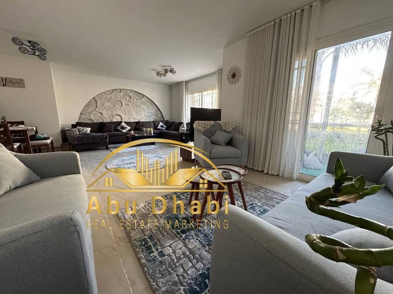 13 511275252_122221812020138821_7887997807445614317_n. jpg