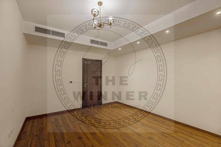 5 2f99c46a-0208-48ef-9d4c-b13e8dc8ea2d. jpg