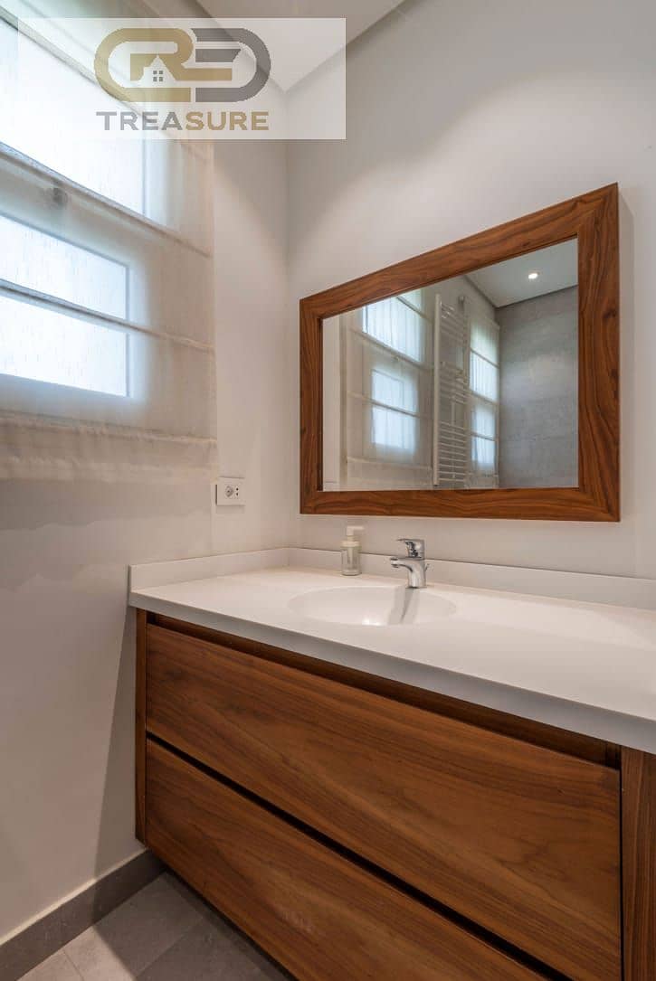 22 WhatsApp Image 2025-11-08 at 11.50. 20 AM. jpeg