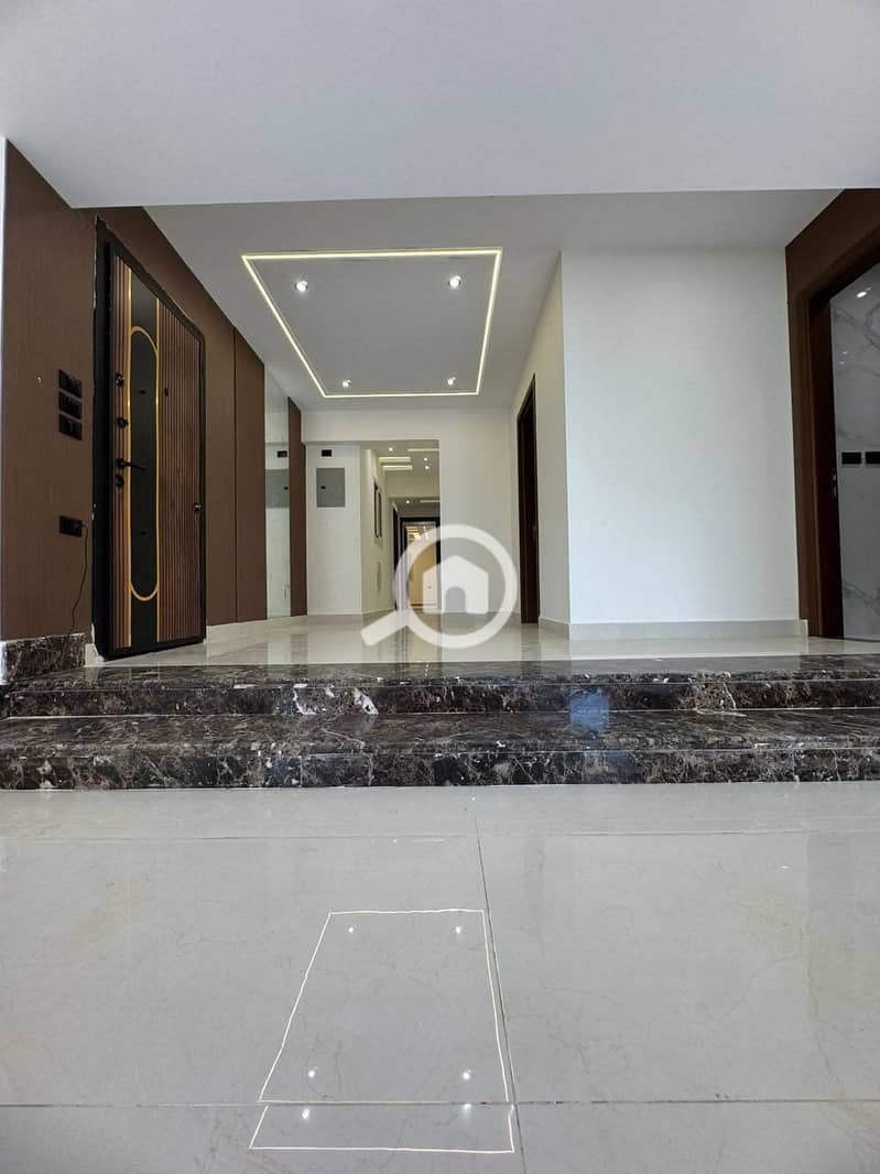 5 4390697e-cb35-4f01-834f-2a9efc60eaf0. jpeg