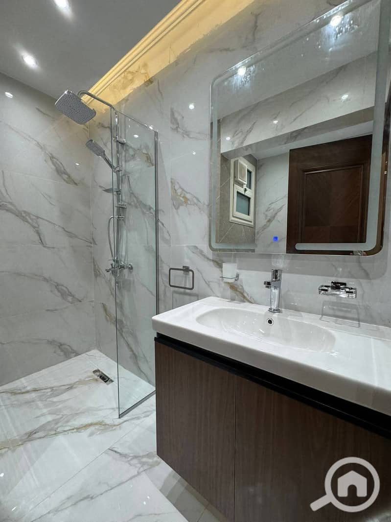 12 87eca6fe-1fe8-4497-8486-efe01c77254e. jpeg