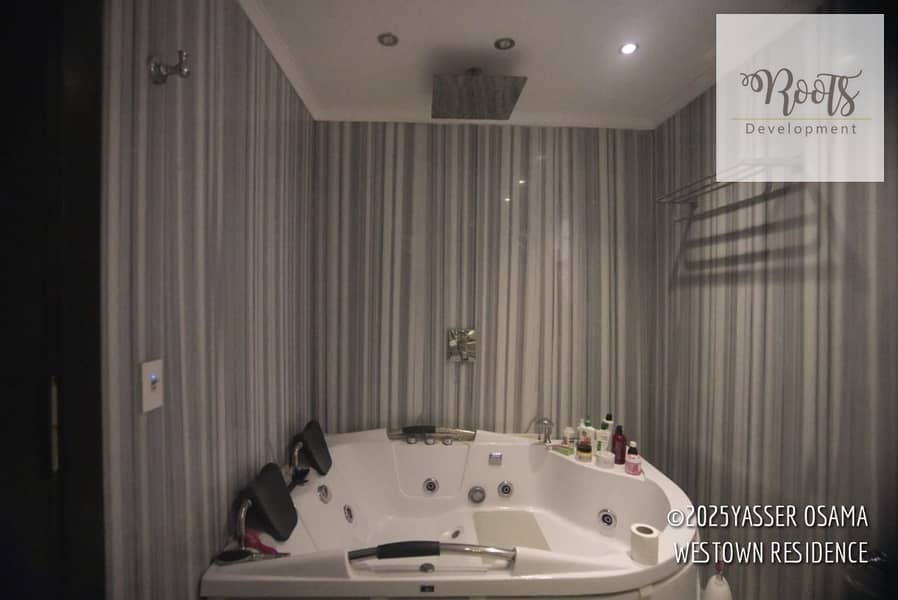 11 WhatsApp Image 2025-10-22 at 10.31. 26 PM. jpeg