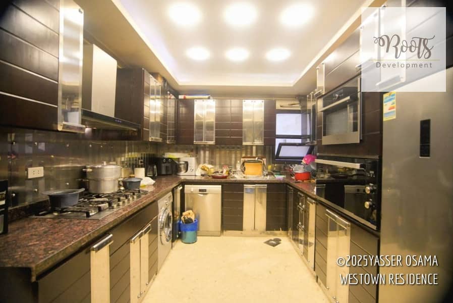 12 WhatsApp Image 2025-10-22 at 10.31. 21 PM (1). jpeg