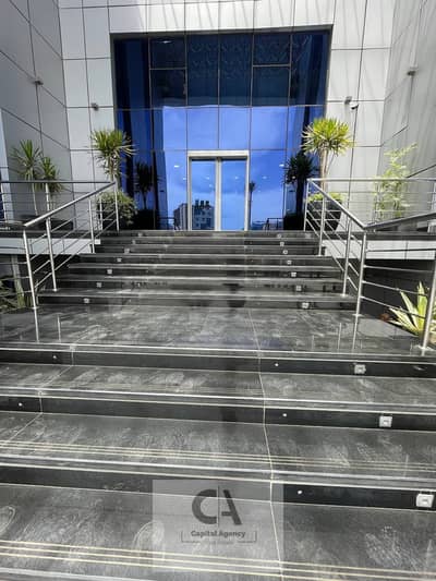 Office for Rent in New Cairo, Cairo - photo_2025-05-15_12-38-17. jpg