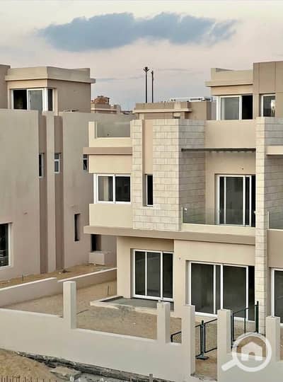 4 Bedroom Villa for Sale in 6th of October, Giza - 560032917_1369448424784715_7876528019876436641_n. jpg