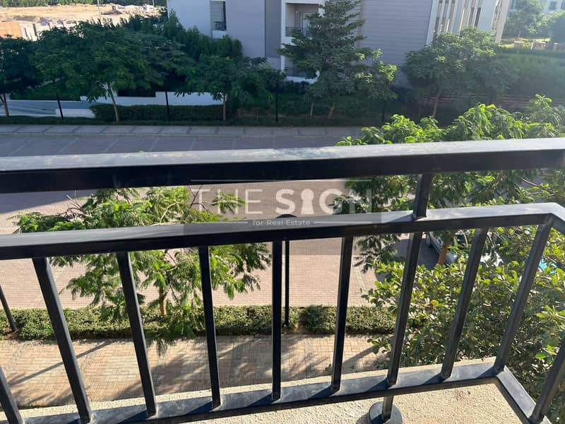 13 WhatsApp Image 2025-11-08 at 16.06. 13 (2). jpeg