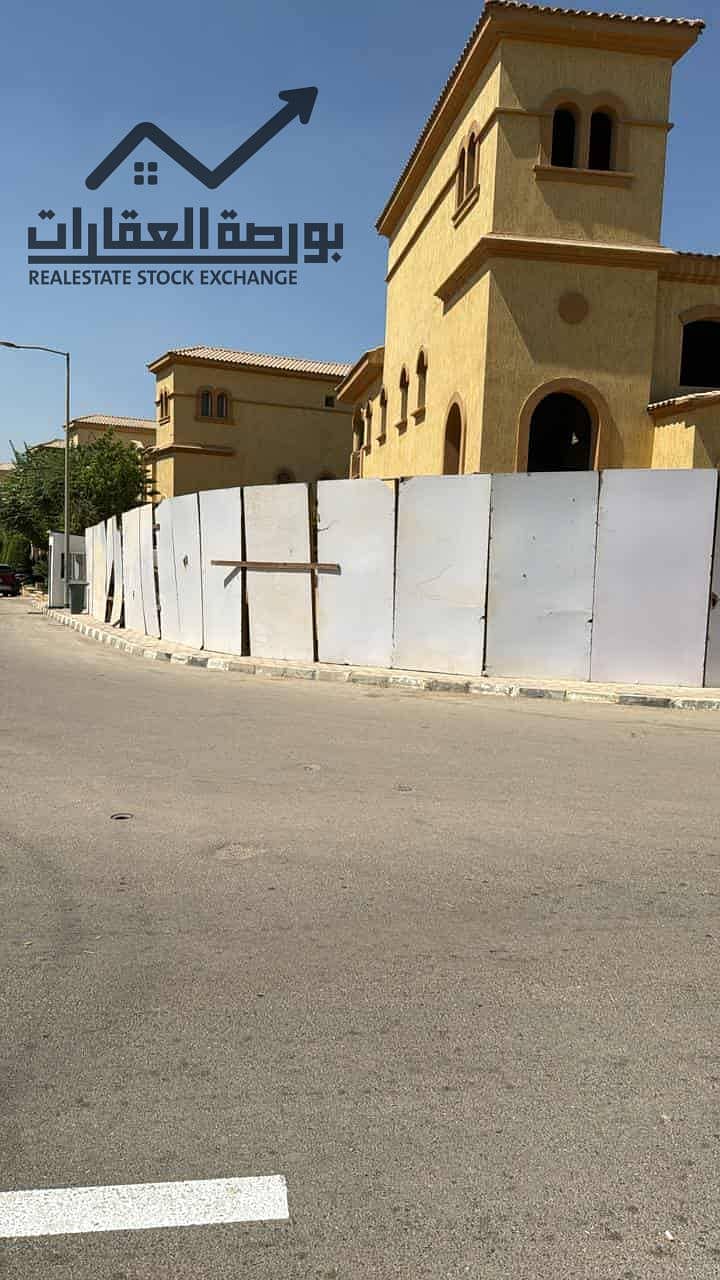 3 72b2e827-218b-4211-9b6e-23c6dac3dbae. jpg