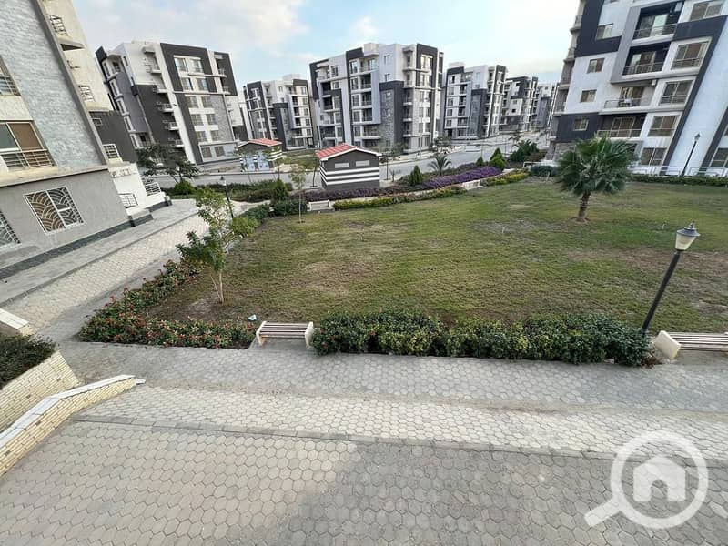 3 ed35757b-8e13-4972-8cf1-ef927a225128. jpg