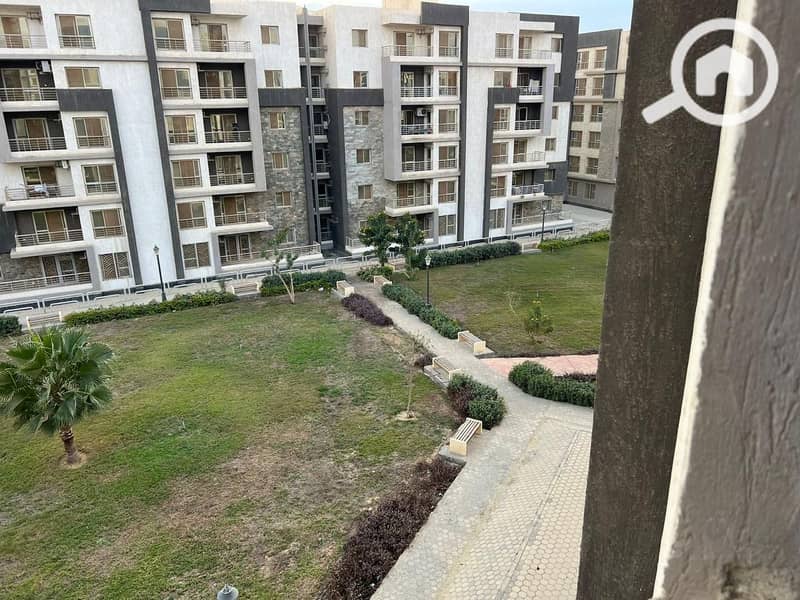 5 eb491b12-1c3b-4473-a54f-14824c4a76c5. jpg