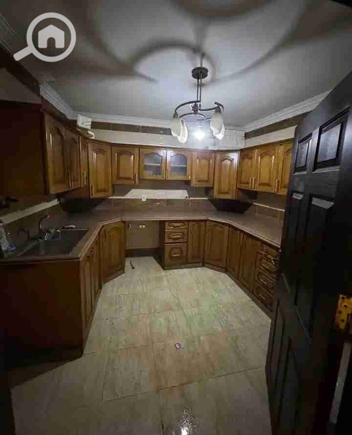 1000114150. jpg 1000114150. jpg