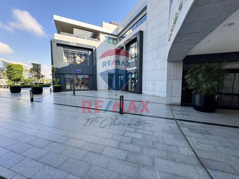 9 WhatsApp Image 2025-10-27 at 13.40. 35. jpeg