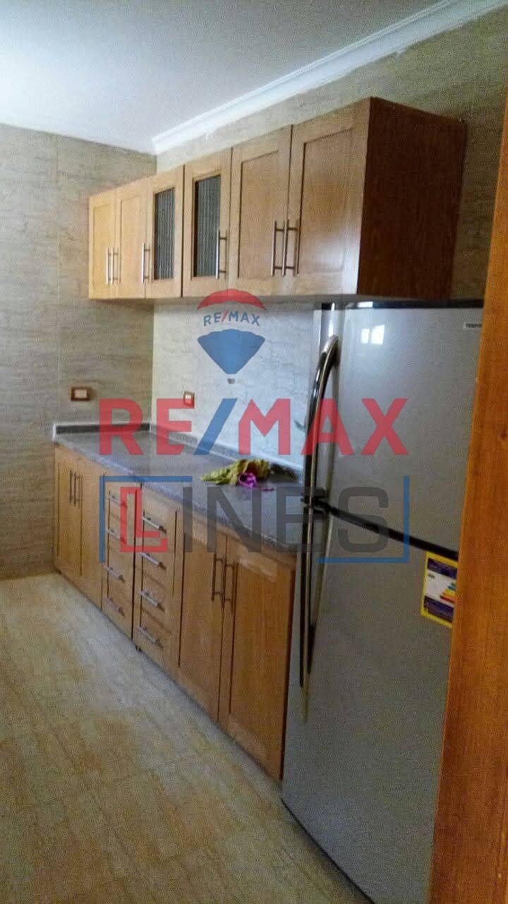 5 0fecbf8a-69da-4ef1-b44b-682ef62bb375. jpg