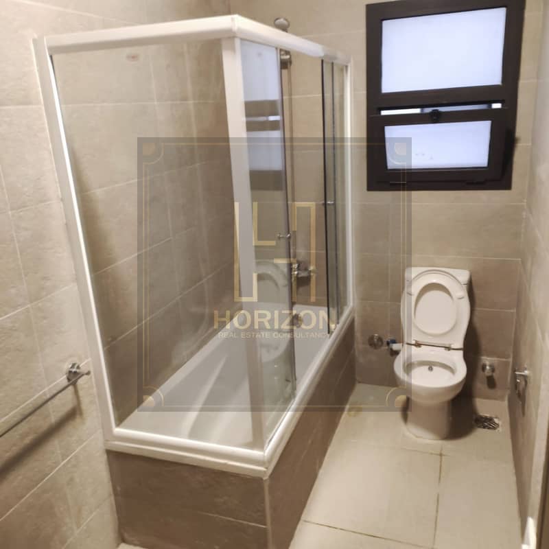 8 WhatsApp Image 2025-11-07 at 11.42. 47 PM (4). jpg