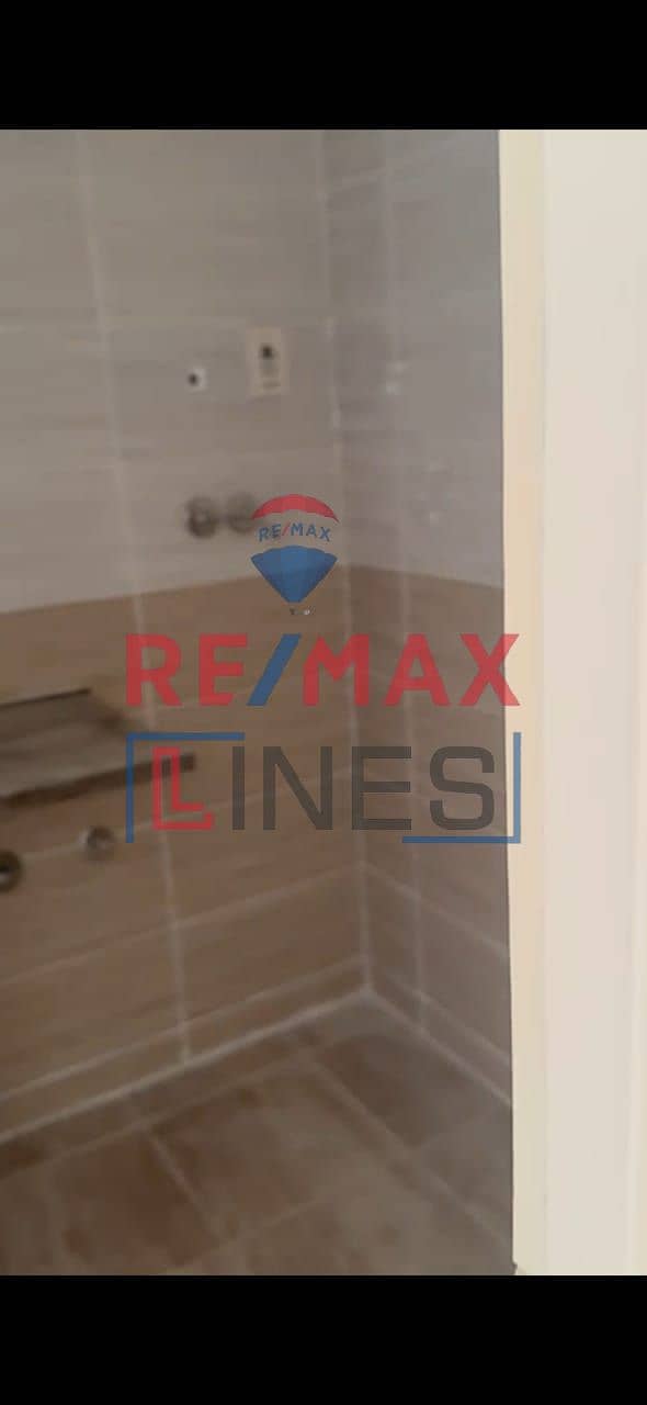 7 30970800-1893-4a0d-8a1f-00ea1a6b8139. jpg