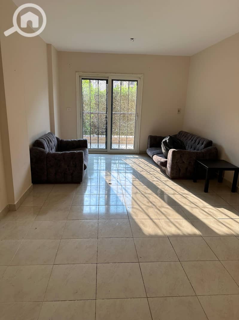 d40967d4-7134-46b2-a3e1-61605f133f4a. jpeg