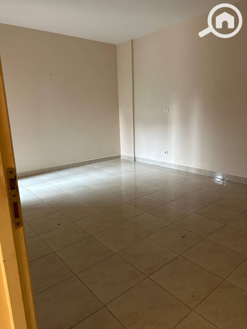 5 c5d424c6-00dd-4934-b82f-899b71471608. jpeg