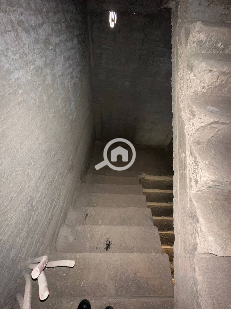 5 4fbf067c-f771-4e76-a75c-340bae1ce874. jpeg