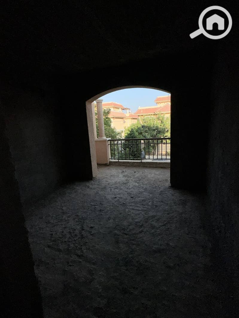 6 8afb167c-2bba-4c8f-a08f-1e5ccf1ae02a. jpeg