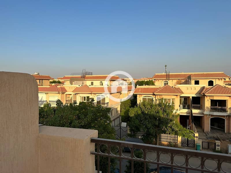 10 803ecf1f-03d8-461b-99c6-91ba8a42636e. jpeg