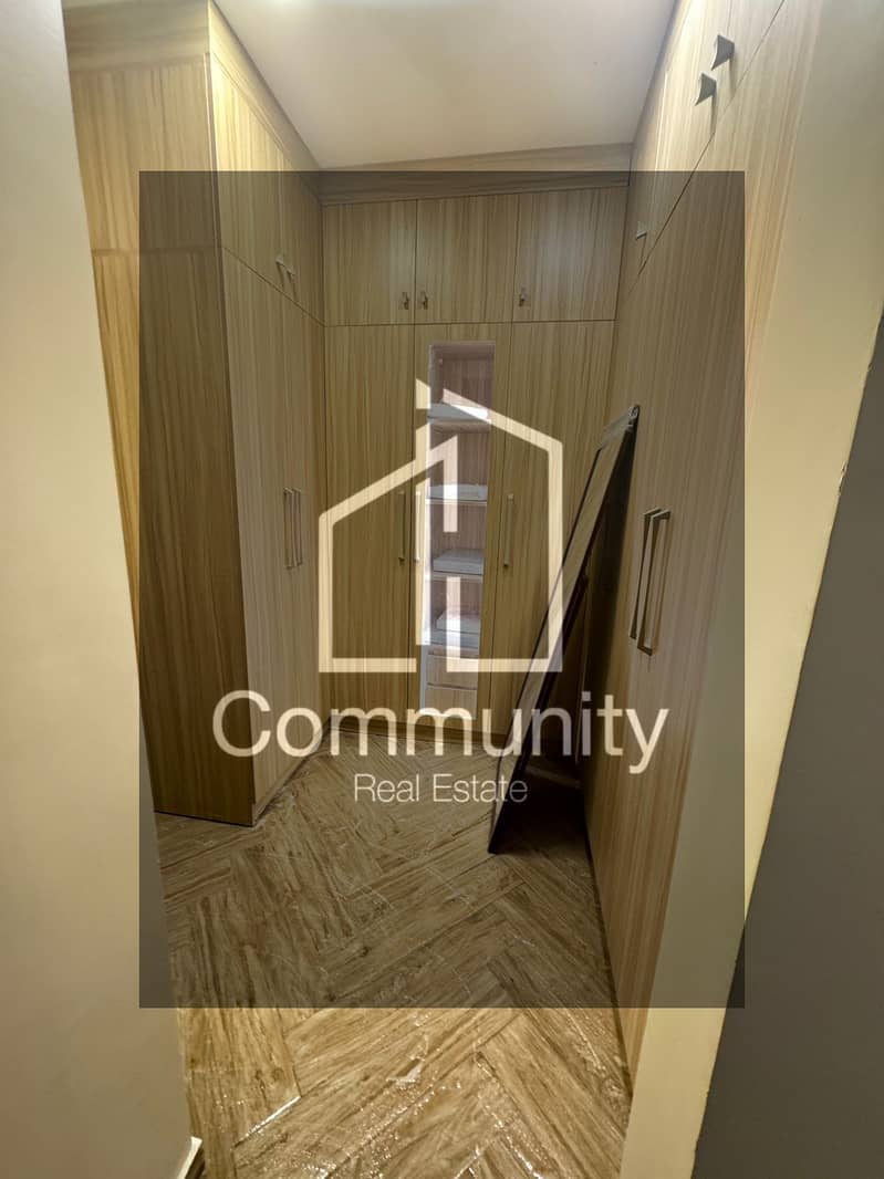 7 c91d7815-80c2-445f-b7eb-f80c5102dfa6. png