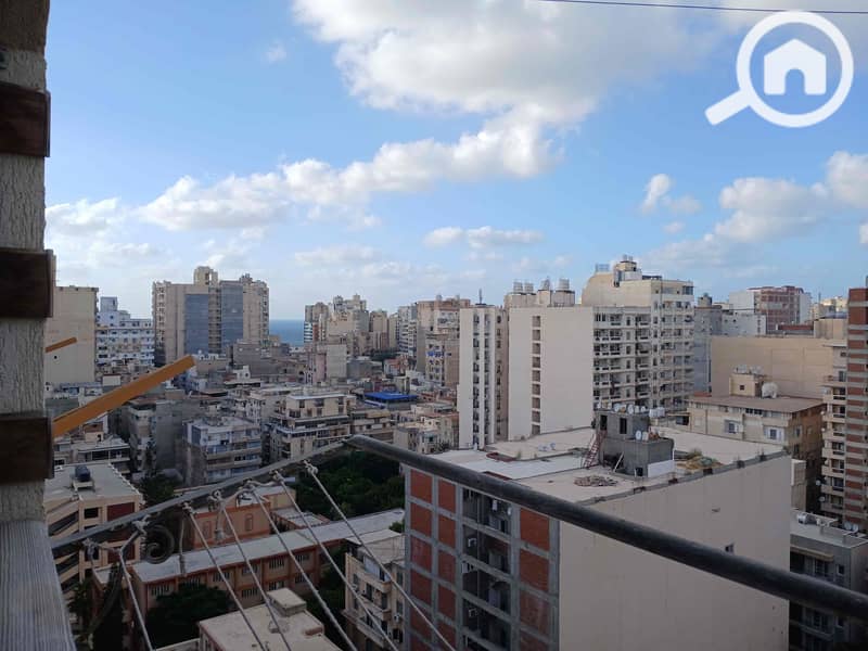 5 3e7b5d50-5946-4272-82dd-1a655421cd90. jpg