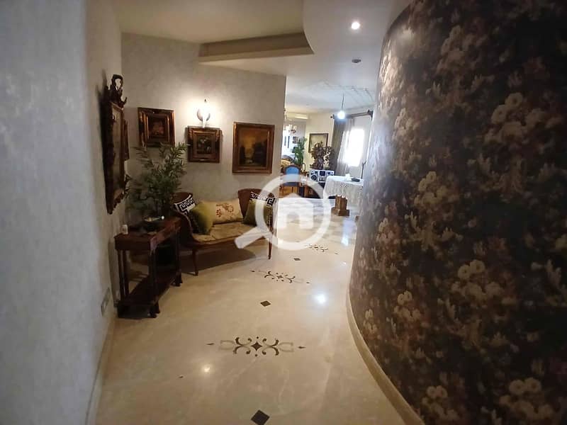 12 7783b9c3-171c-40a2-a230-c97a4ec17ae7. jpg