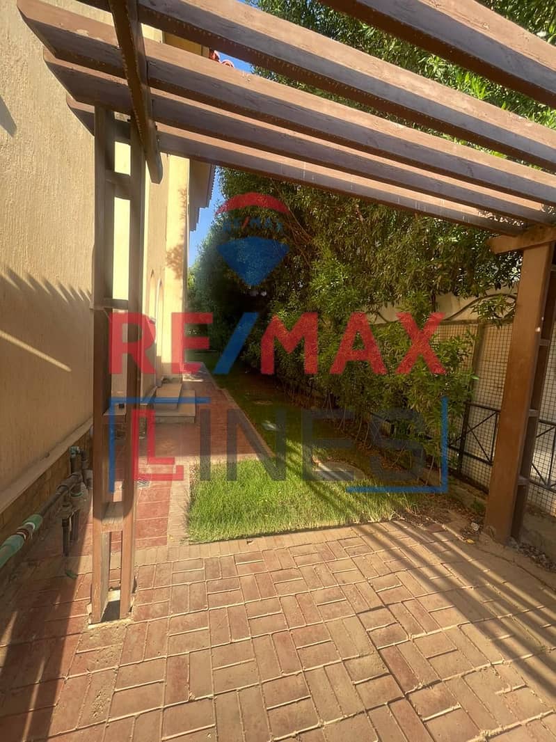 4 eeb5be77-3ad5-4555-882d-89969991575f. jpg