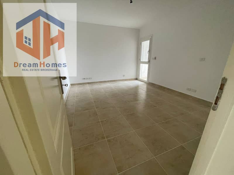 5 4f2d3de1-138f-42b6-bac2-a1bee55a81df. jpg