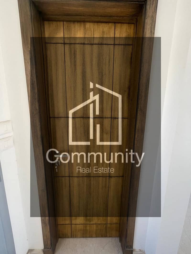 13 f497cc86-317a-4557-ba92-097600f37a84. png