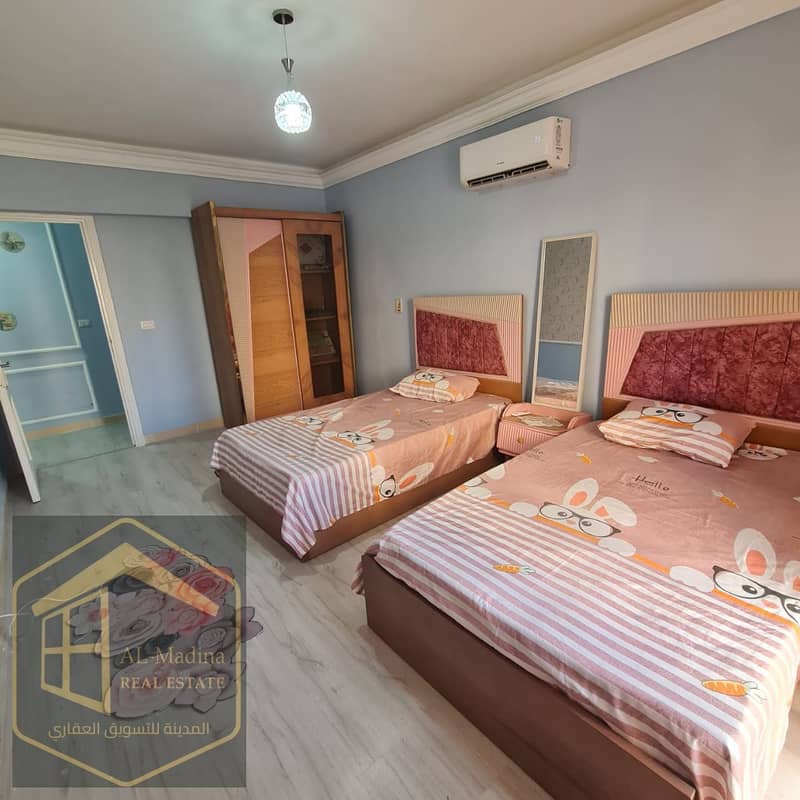 6 ea25d3db-0c8a-4735-8dc6-753e2857ab97. jpg