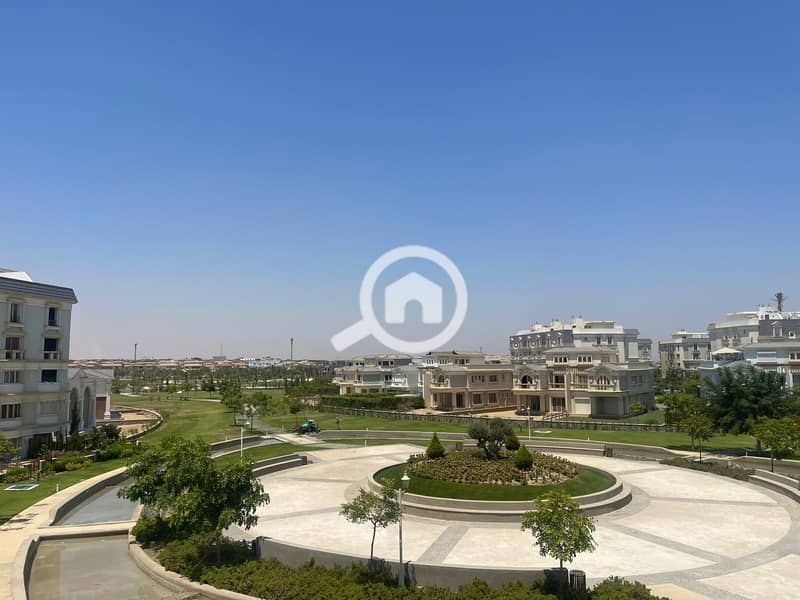 8 80f5fcc2-6f2a-489a-83be-00f38e7c5045. jpeg