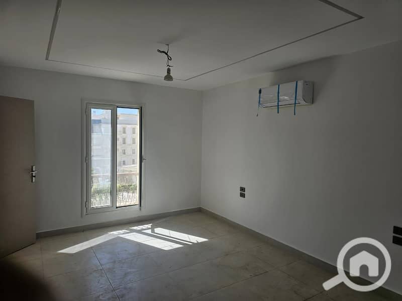 8 WhatsApp Image 2025-11-04 at 3.32. 57 PM (19). jpeg