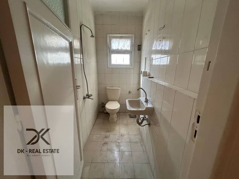 3 WhatsApp Image 2025-11-05 at 2.06. 21 PM. jpeg