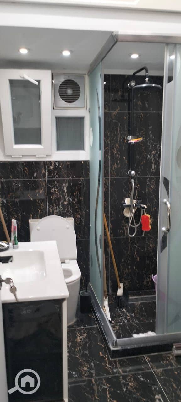 8 4460f5b6-706d-4275-a855-ece8917314e5. jpeg