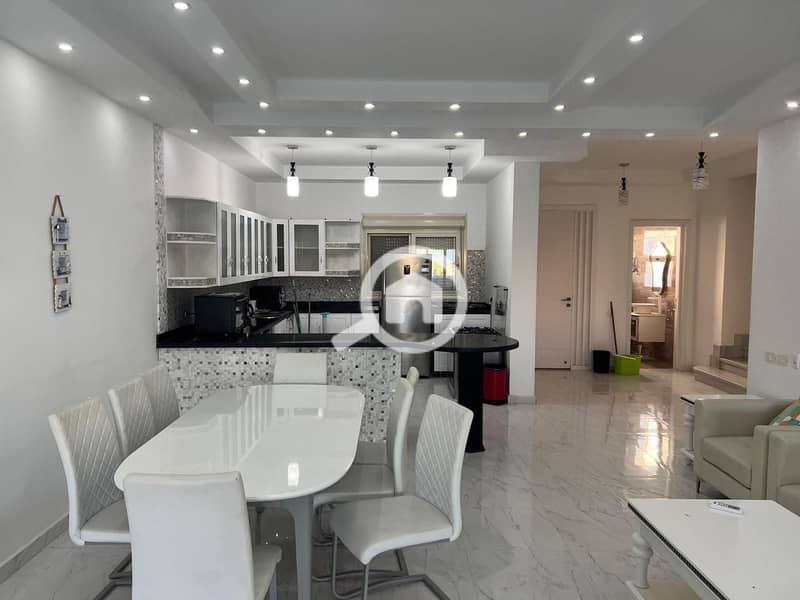 3 WhatsApp Image 2025-11-08 at 13.57. 46_dc196cde. jpg