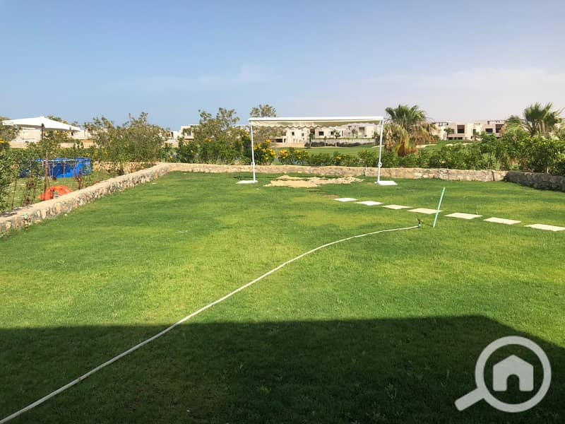 12 WhatsApp Image 2025-11-08 at 13.57. 52_73515b70. jpg