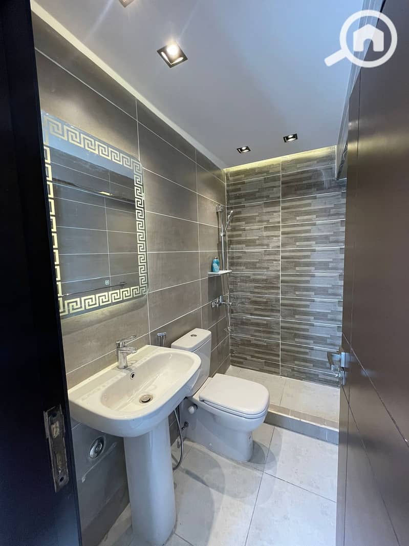 7 572094332_122148599894933128_7912693541265608535_n. jpg