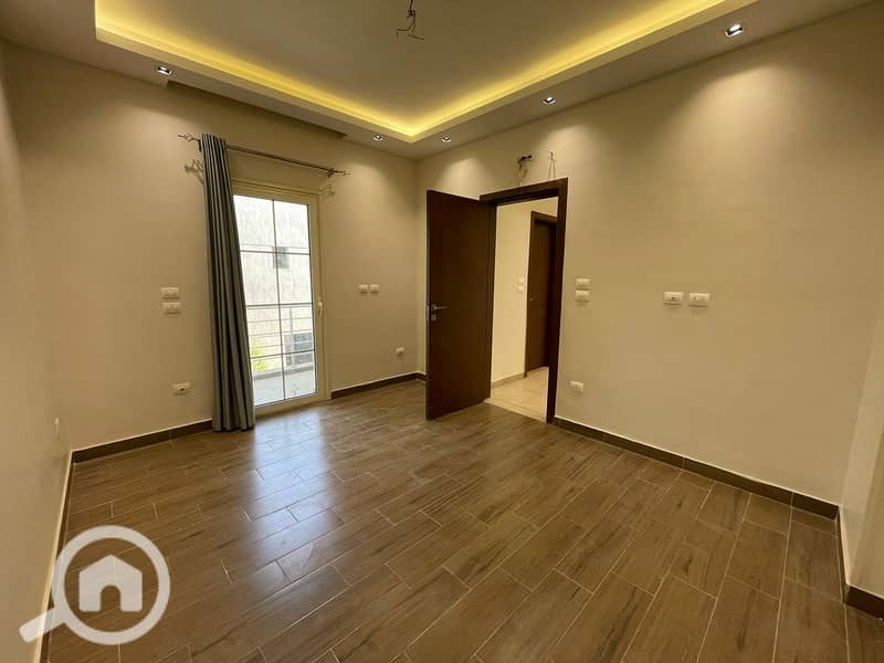 9 572468107_122148599270933128_8207914205604681696_n. jpg