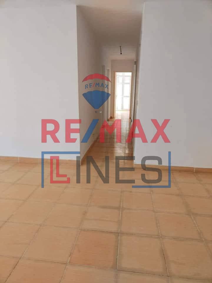 8 d887745e-751b-4985-9ae3-b62fcbeb313e. jpg