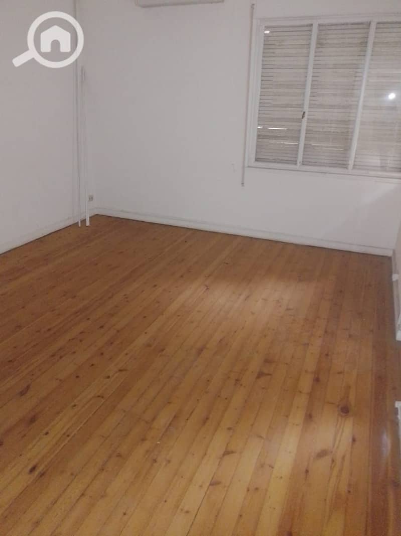 8 WhatsApp Image 2025-11-08 at 17.05. 03 (1). jpeg