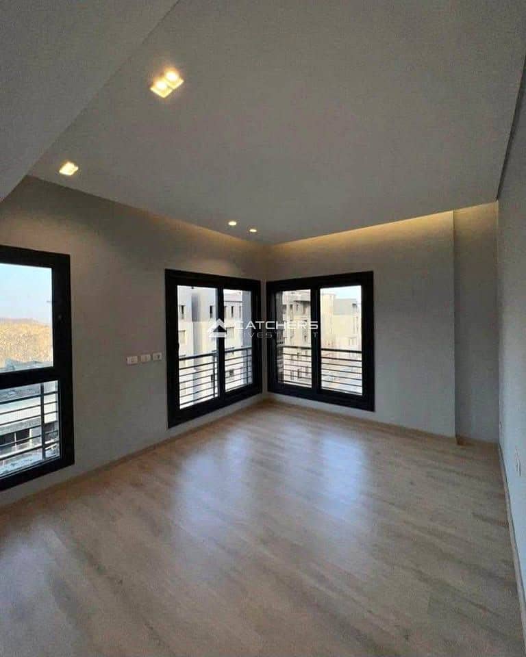 3 571239035_977250077935314_1575744115872375810_n. jpg