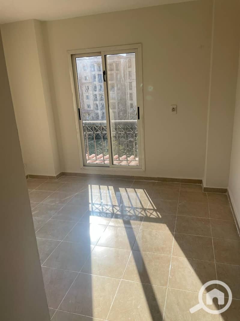 3 b49ca15d-5916-487b-8a12-c2698da878e1. jpeg