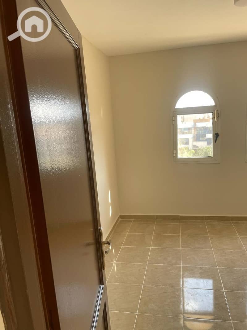 6 51b24997-43c6-4502-8451-5fc1ca1f78ba. jpeg