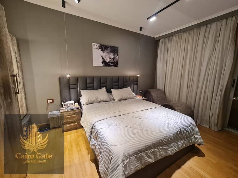 11 e38f7cff-acc5-4f72-b7a1-4f6a23997d7d. jpg