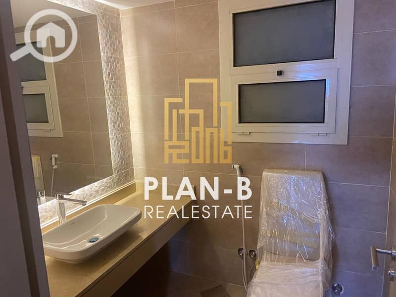 3 3ff19d6f-db7a-42e0-85d7-8000d419b7c0. jpeg