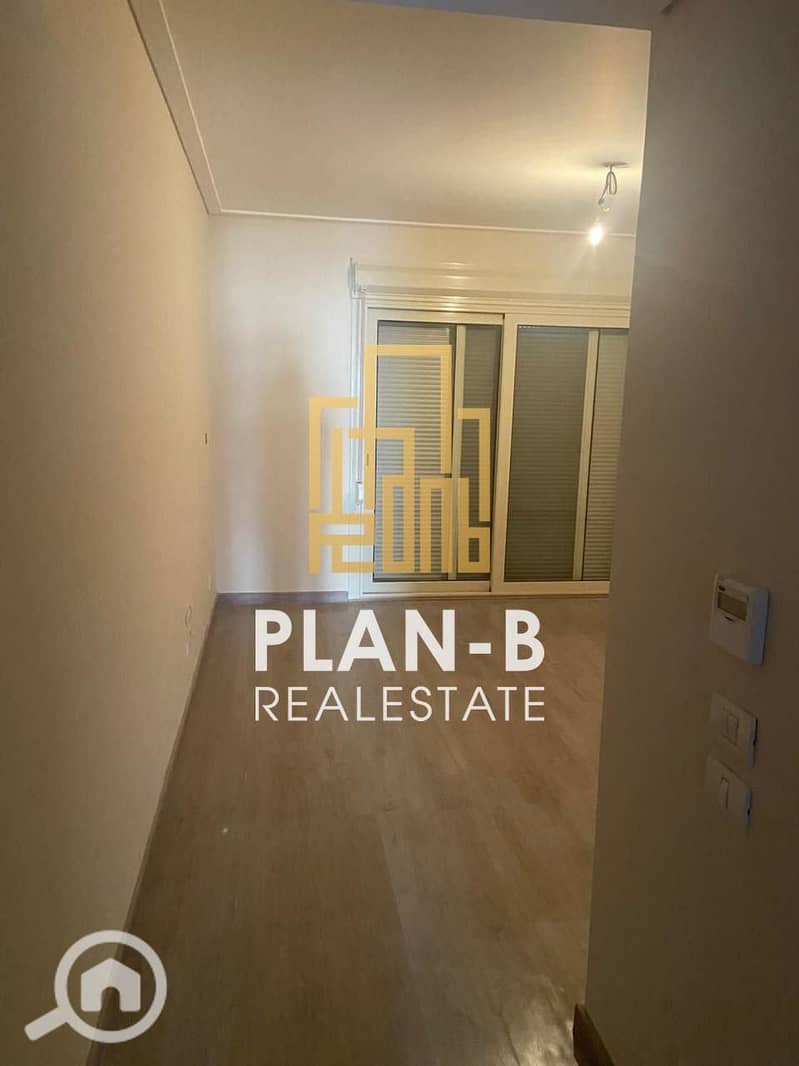 9 1230c4fb-d1b0-4404-9de8-80f8f2adf609. jpeg