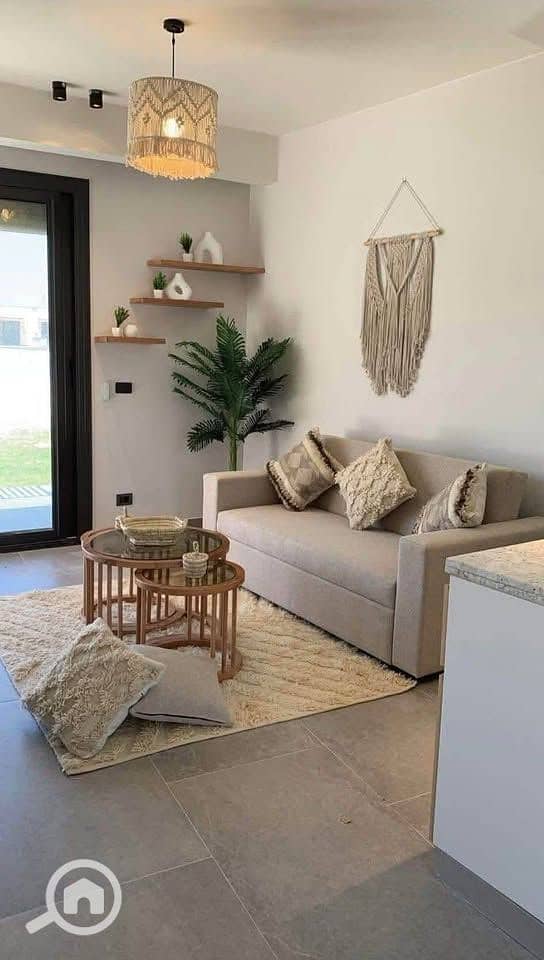 3 557510691_25549526911378345_1475016832426987750_n. jpg