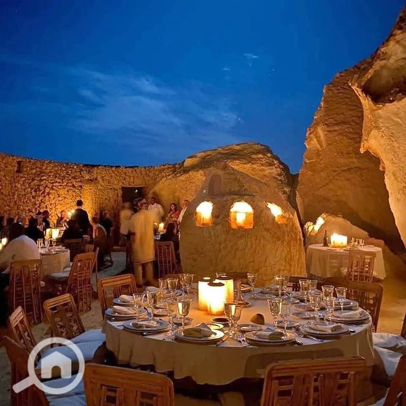 9 516123361_578428028657360_5729000818068958410_n. jpg