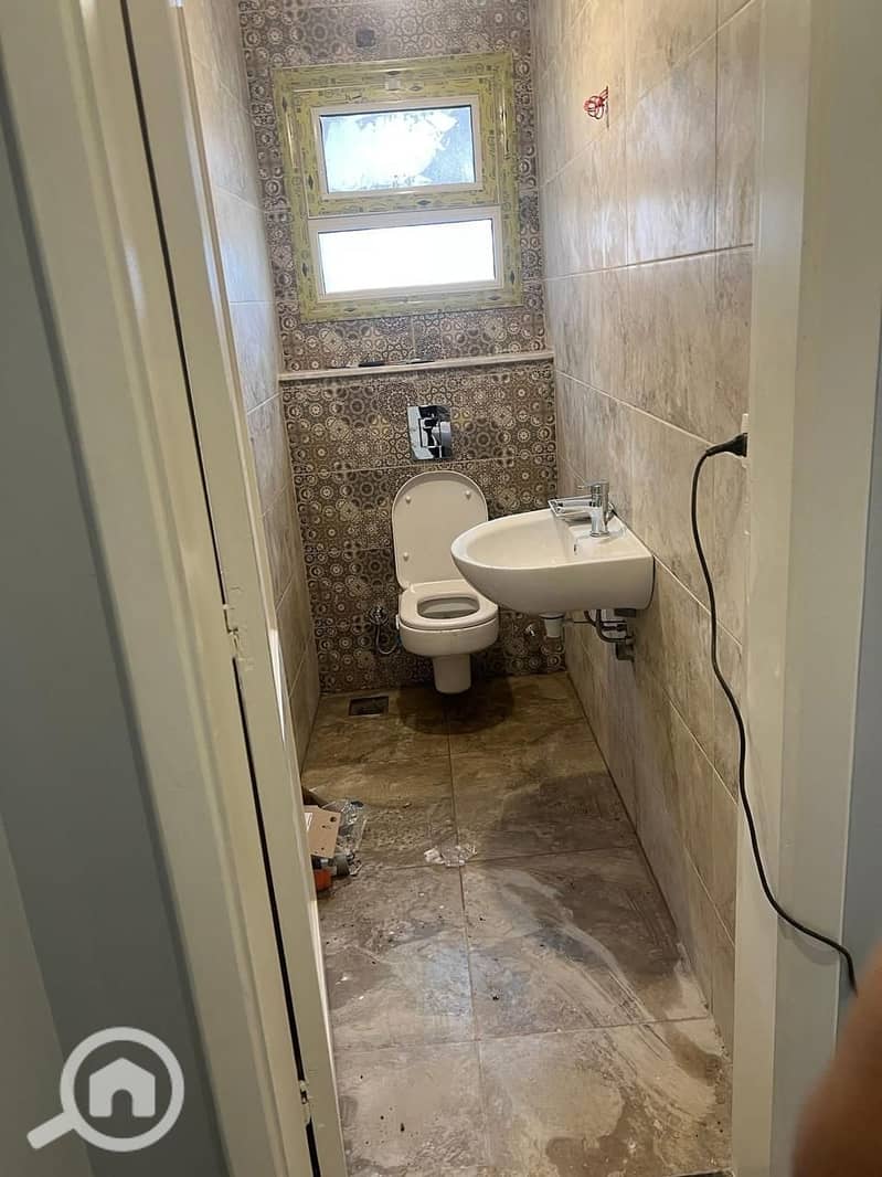 11 1e9ad565-bd6e-41f1-8a6f-0c56d200c6ac. jpeg