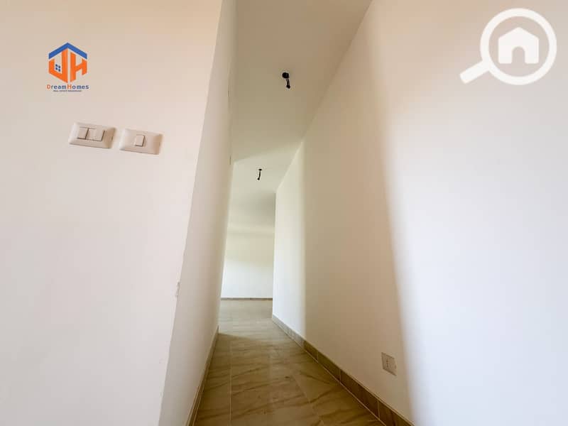 7 WhatsApp Image 2025-10-12 at 2.02. 55 PM (2). jpeg